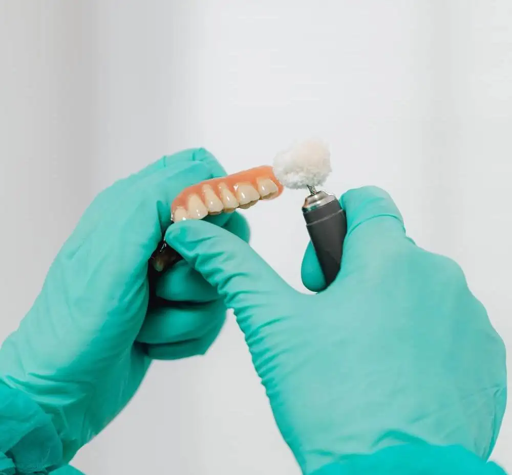 professioneller-zahnersatz topdentis Cologne